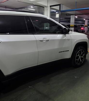 JEEP COMPASS 1.3 T270 TURBO FLEX LONGITUDE AT6